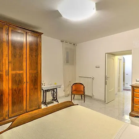 Sleeps 6 Air Con Wifi Apartament Scala